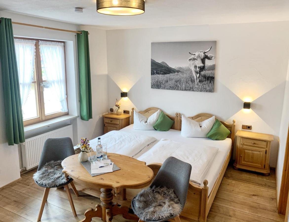 Gaestehaus "Zur Schmiede" Wertach Exteriér fotografie