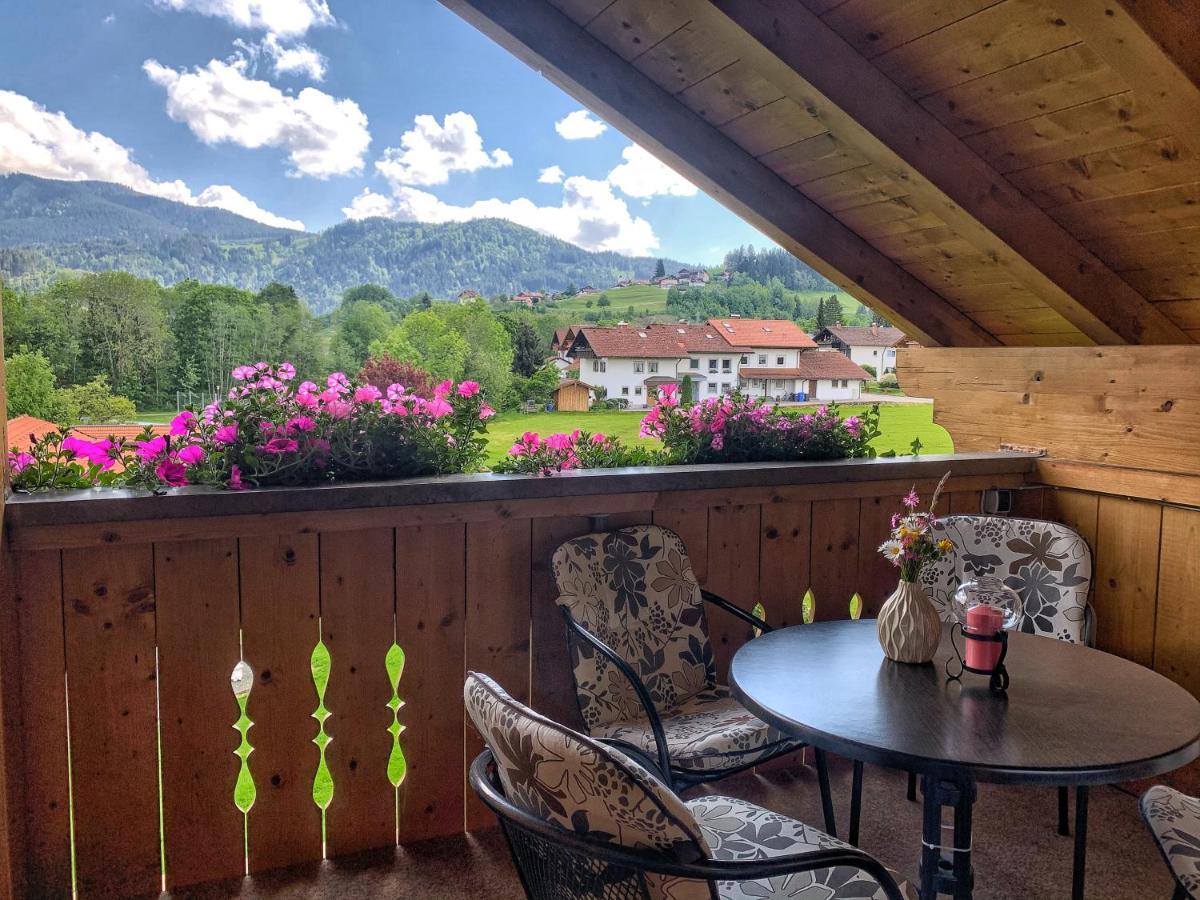 Gaestehaus "Zur Schmiede" Wertach Exteriér fotografie