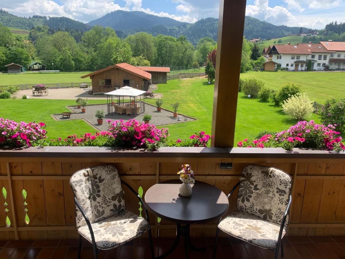 Gaestehaus "Zur Schmiede" Wertach Exteriér fotografie